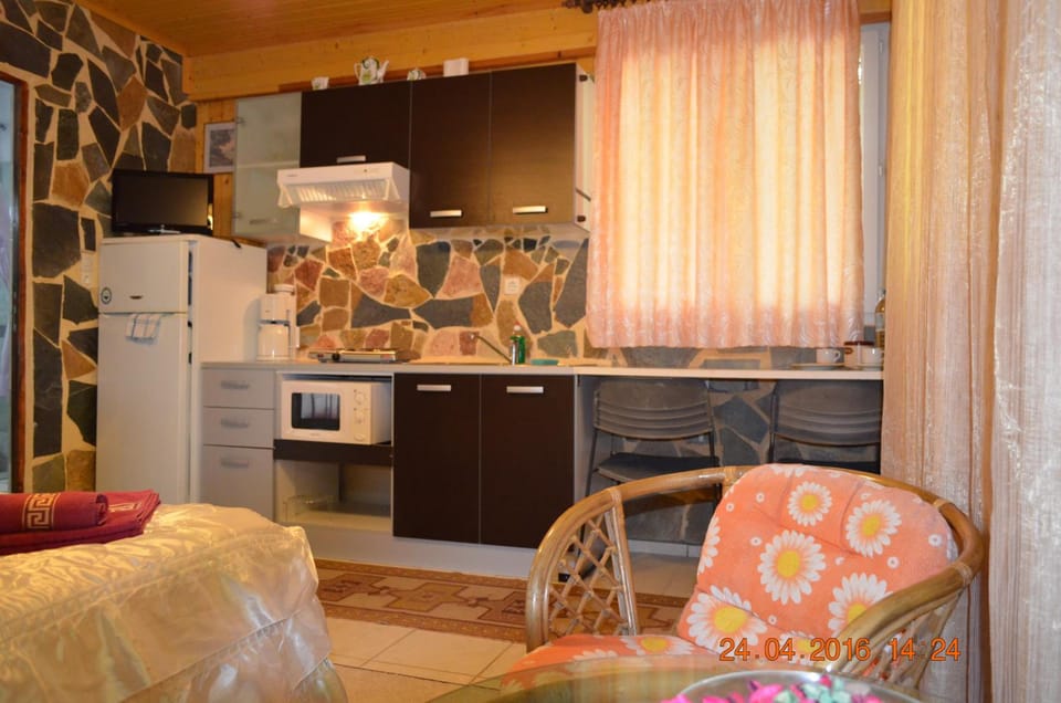 Apartments Zoumperi Hotel in East Attica Regional Unit, Greece