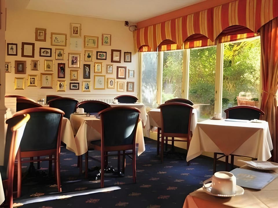 The Edward Hotel Hotel in Gloucester