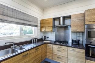 Roydon Marina Village Hotel Hotel in East Hertfordshire District