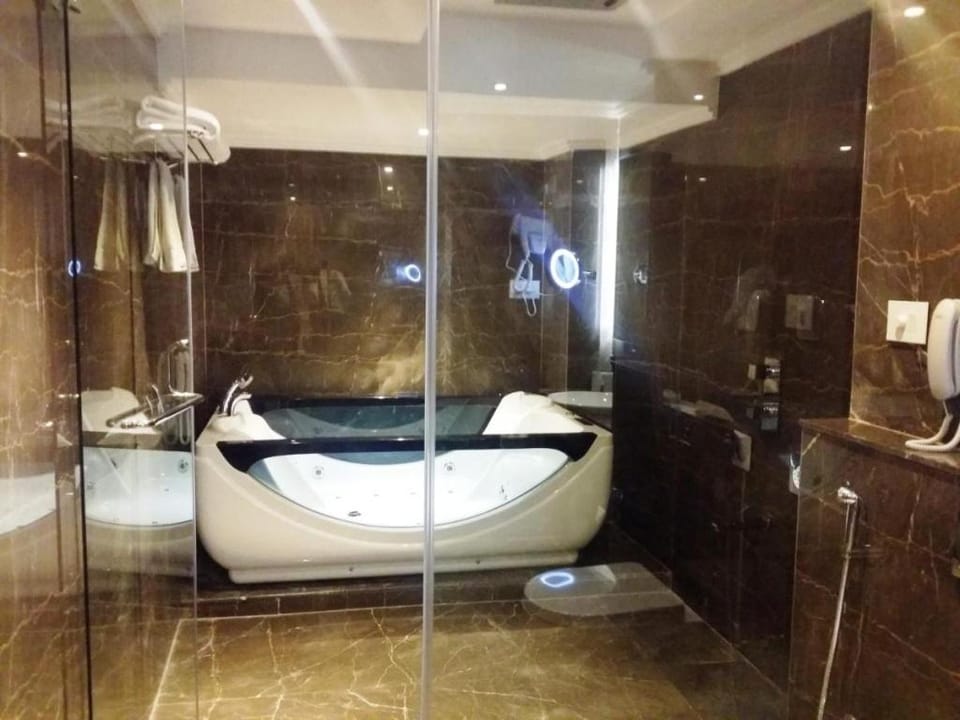 Hotel Oxina Lygon Hotel in Tamil Nadu