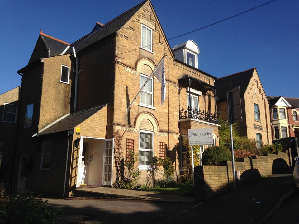 Abbey Lodge Hotel Hotel in High Wycombe