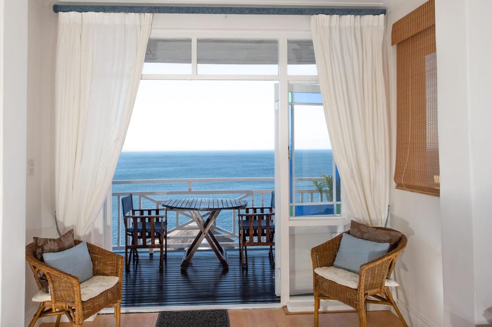 A Whale of a Time Hotel in Cape Town