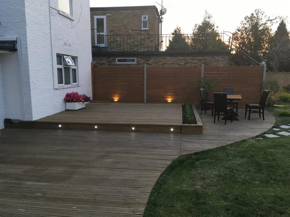 OYO Firs Lodge London Heathrow Lodge in Hounslow