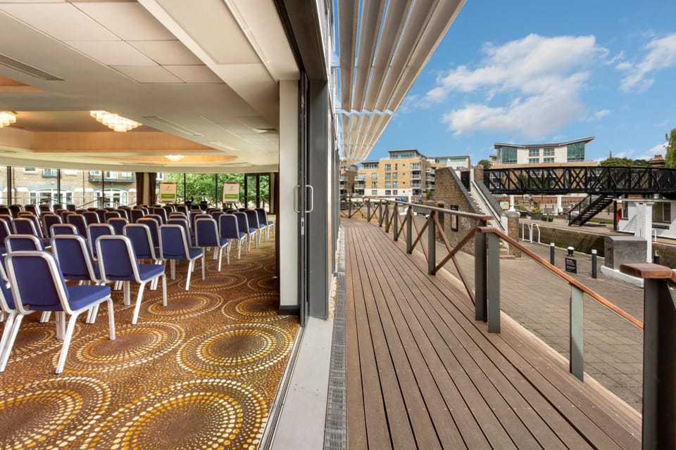 Holiday Inn London Brentford Lock By IHG Hotel in Brentford