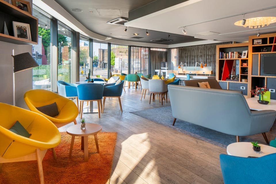 Holiday Inn London Brentford Lock By IHG Hotel in Brentford