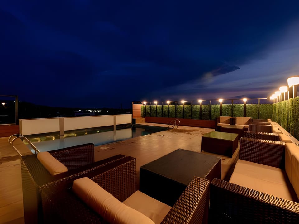 Roopa Elite Hotel in Mysuru