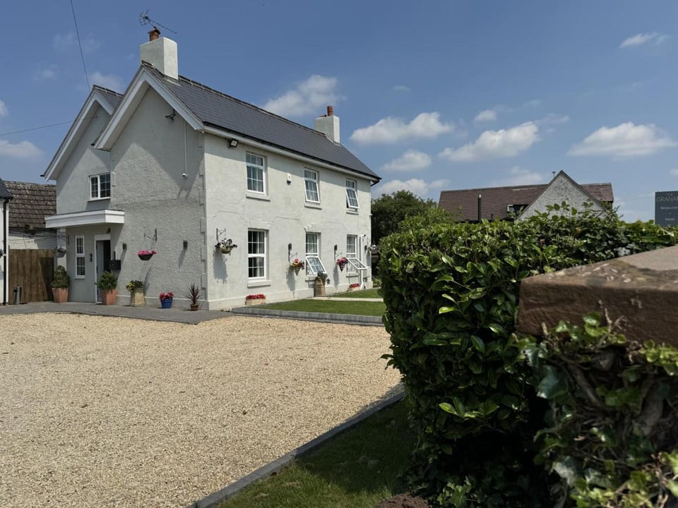The Granary Villa Hotel in Wyre Forest District