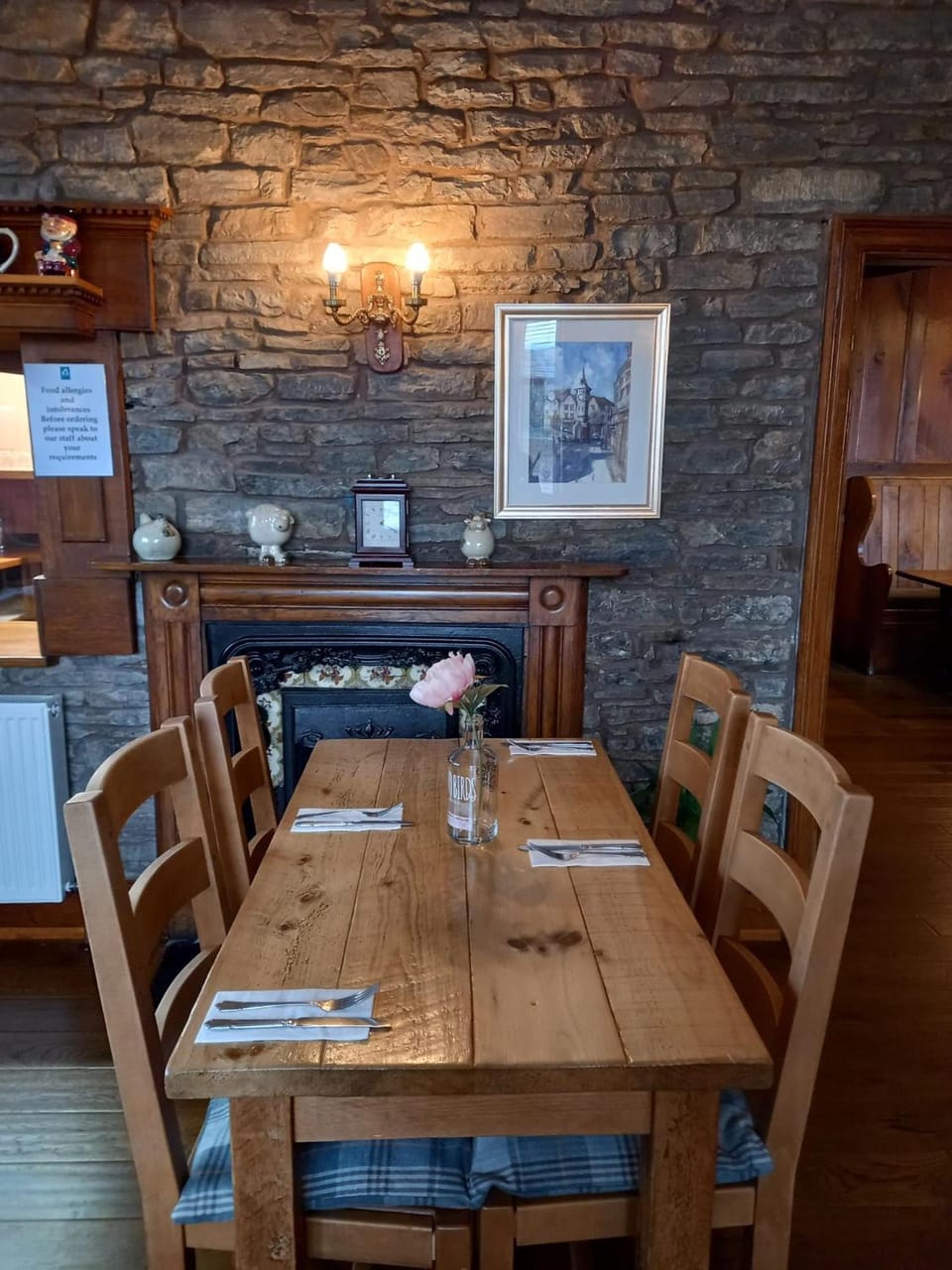 Castle Inn Hotel in Llangunllo