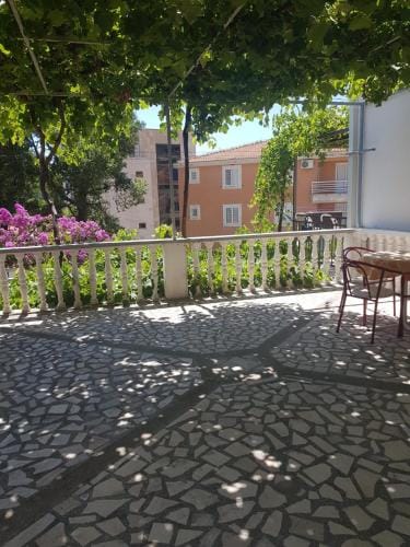 Sobe i apartmani Marovic Hotel in Budva Municipality