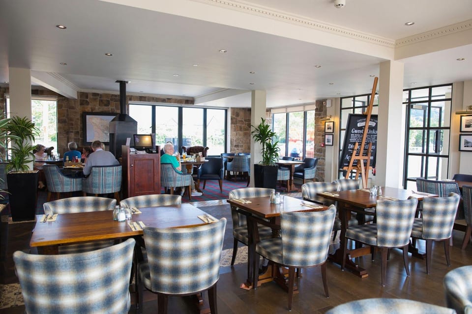 Gwesty Links Hotel in Llandudno