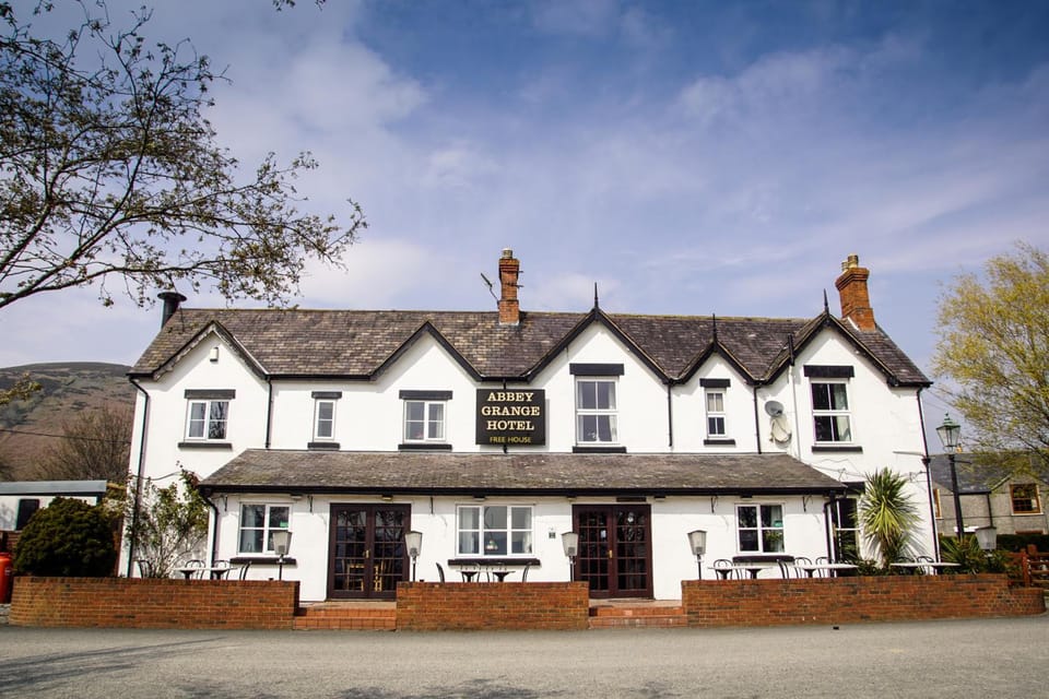 Abbey Grange Hotel Hotel in Llantysilio