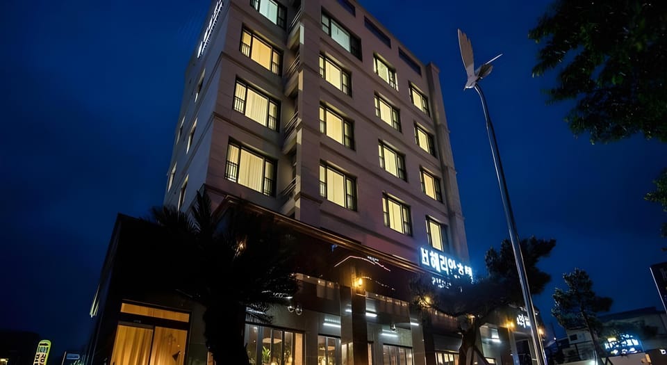 Hotel Haerian Jeju Motel in South Korea