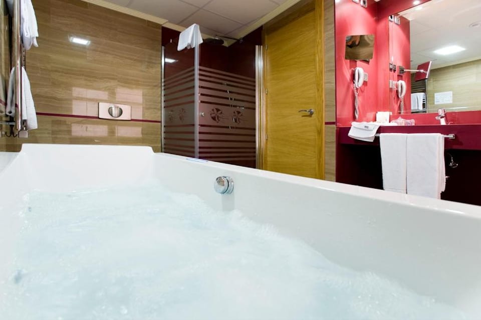 Hot tub