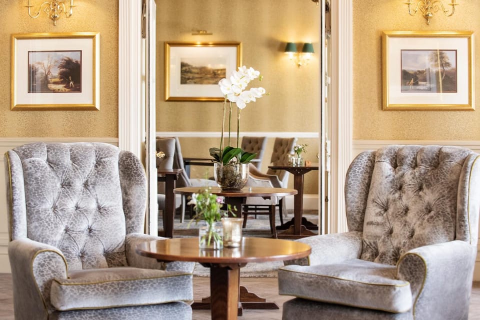 Roundthorn Country House & Luxury Apartments Hotel in England
