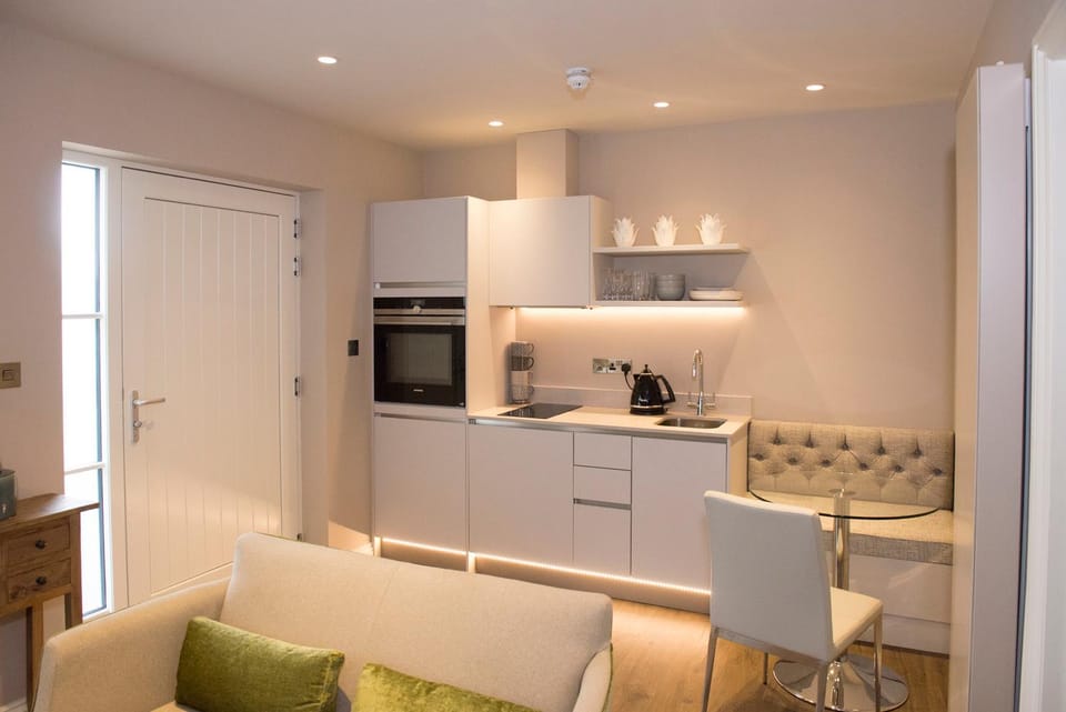 Roundthorn Country House & Luxury Apartments Hotel in England