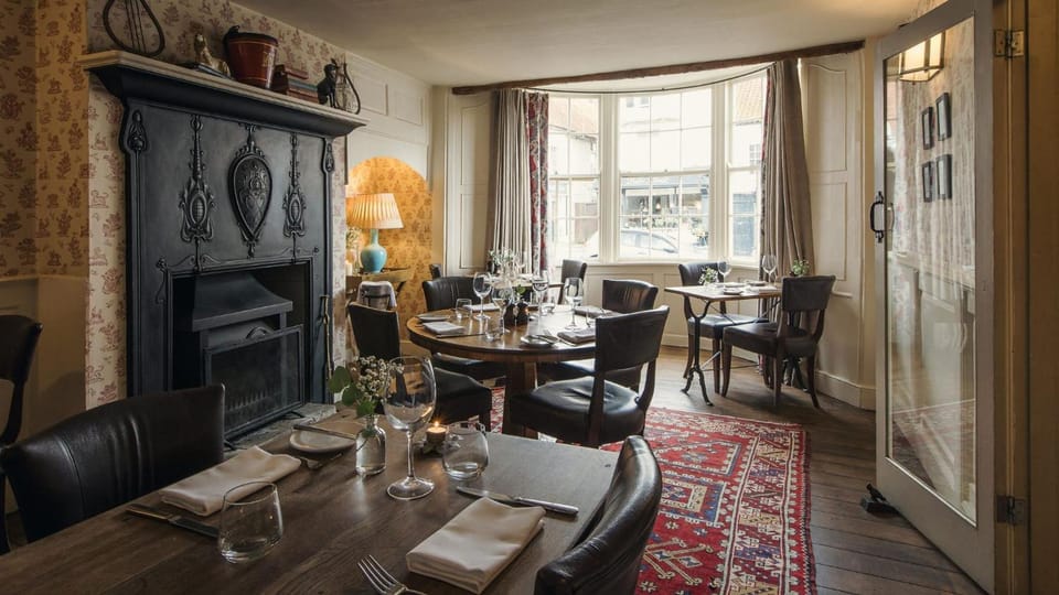 The White Swan Inn Inn in England