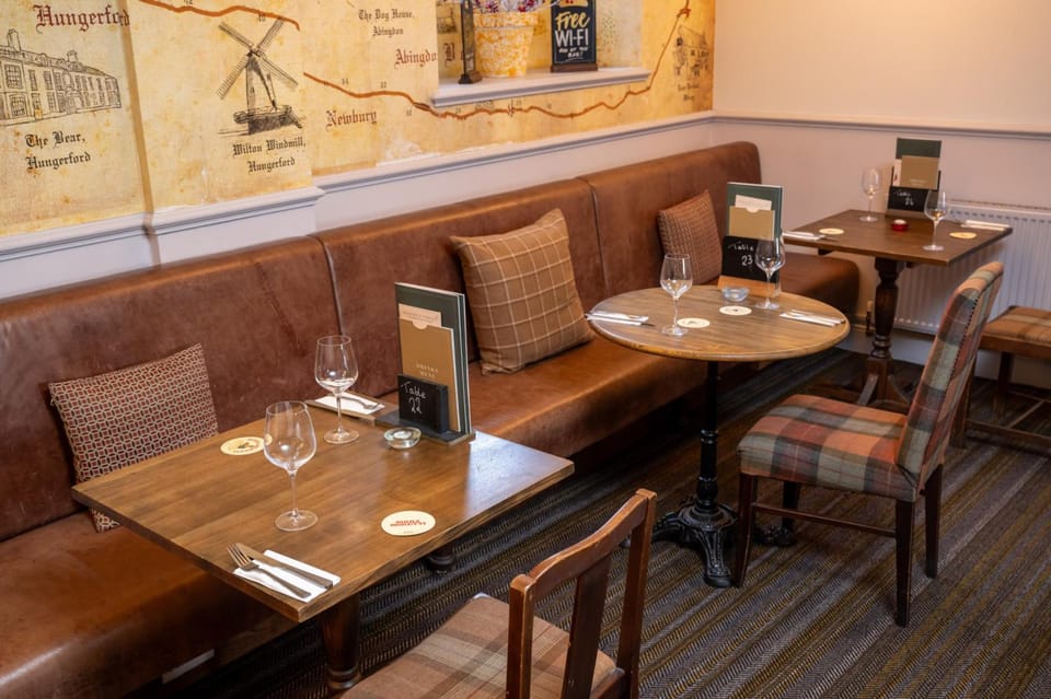 Antelope by Greene King Inns Hotel in Poole