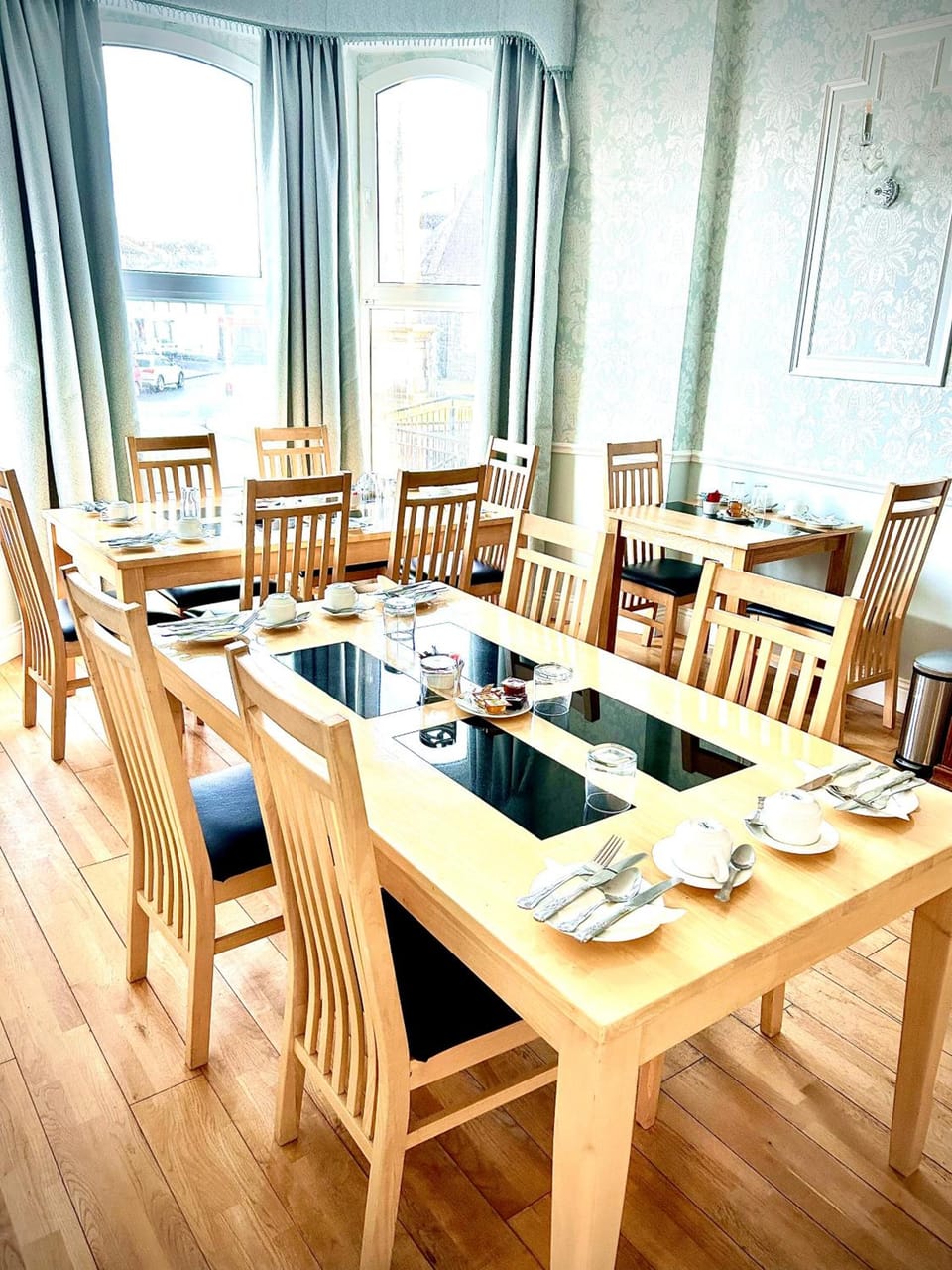 Albany Lodge Hotel in Portrush