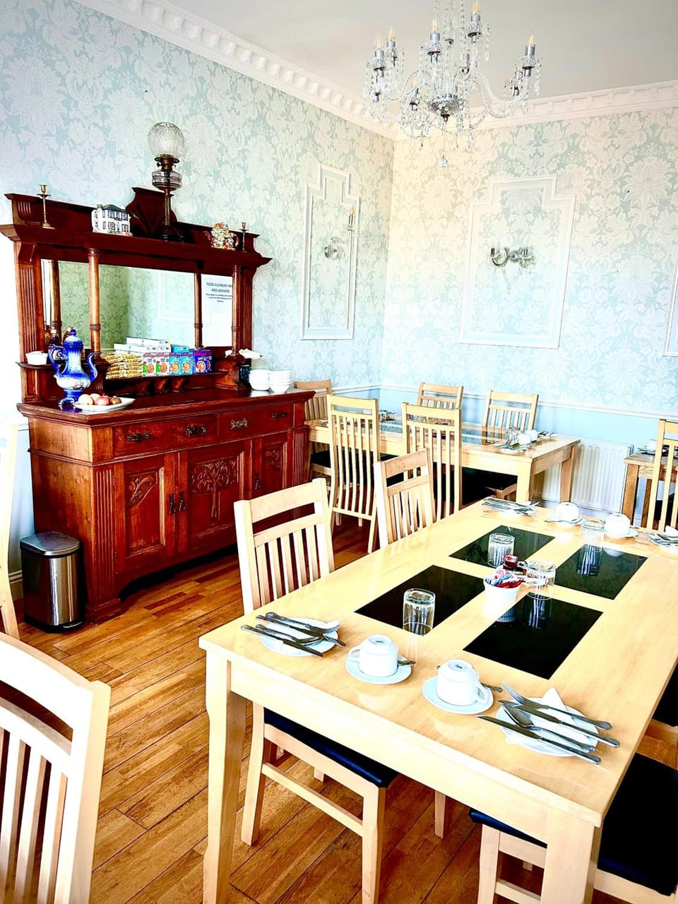 Albany Lodge Hotel in Portrush