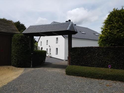 Petites-Tailles - chambre d'hotes Hotel in Vielsalm