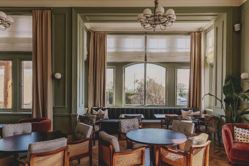 Queens Hotel Hotel in Portsmouth