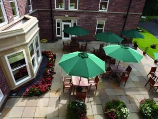 Farington Lodge Hotel Hotel in England