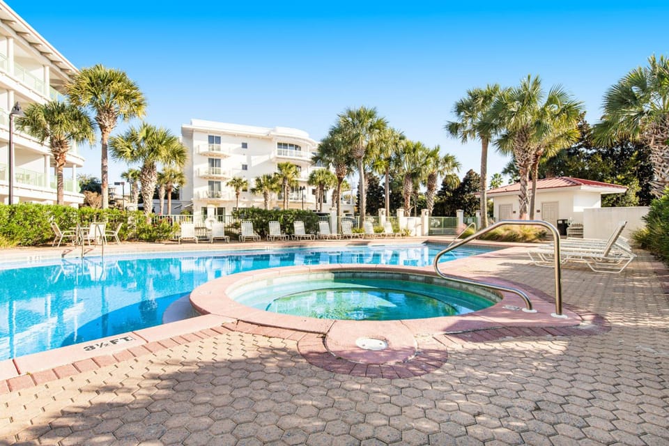 Inn at Seacrest 403 Hotel in Rosemary Beach