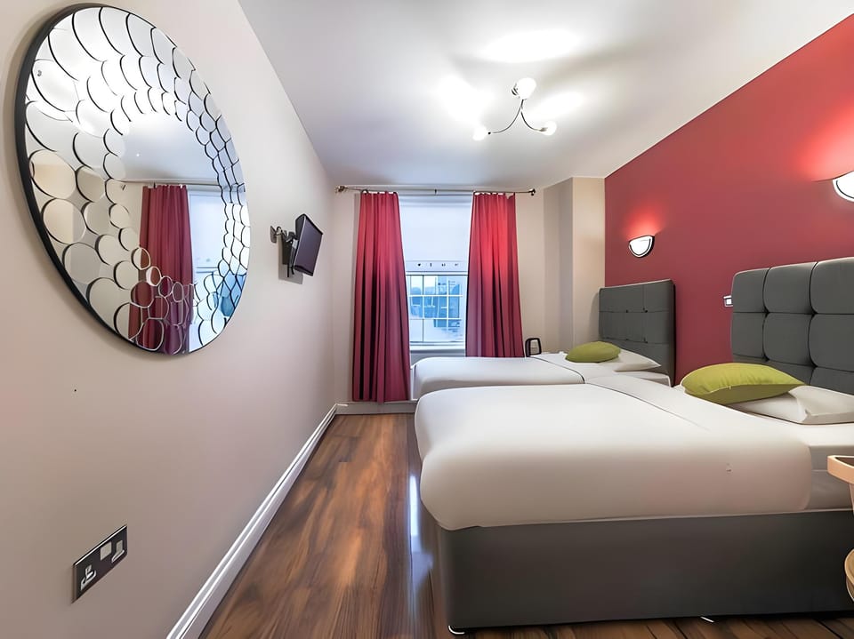 Guestroom