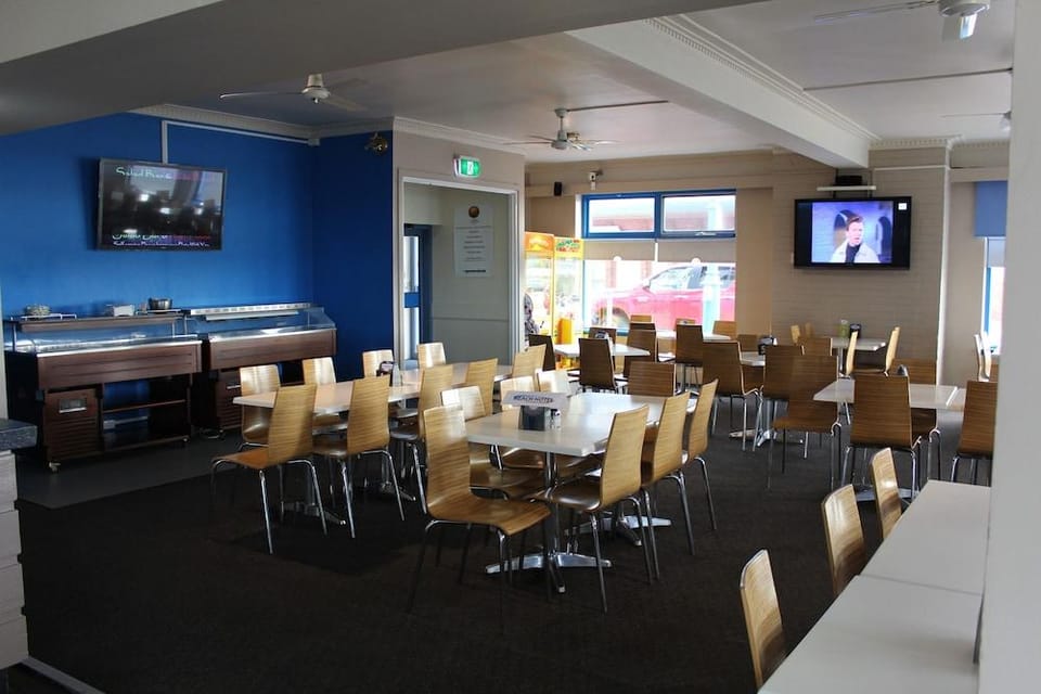 Beach Hotel Hotel in Burnie