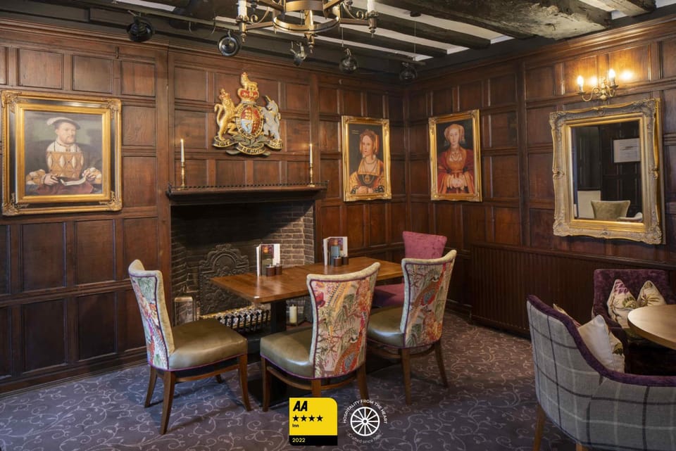 The Tudor House Hotel, Tewkesbury, Gloucestershire - The Coaching Inn Group Hotel in Tewkesbury