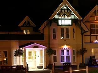 The Manor Hotel Heathrow Hotel in Slough
