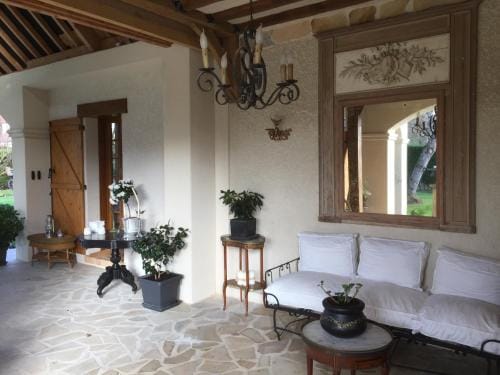 Les Premices De La Foret Hotel in Fontainebleau