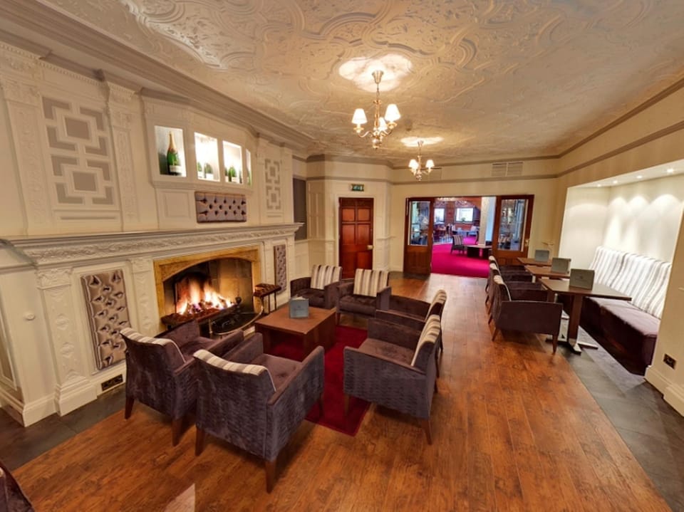 The Mount Country Manor Hotel & Golf Hotel in Wolverhampton
