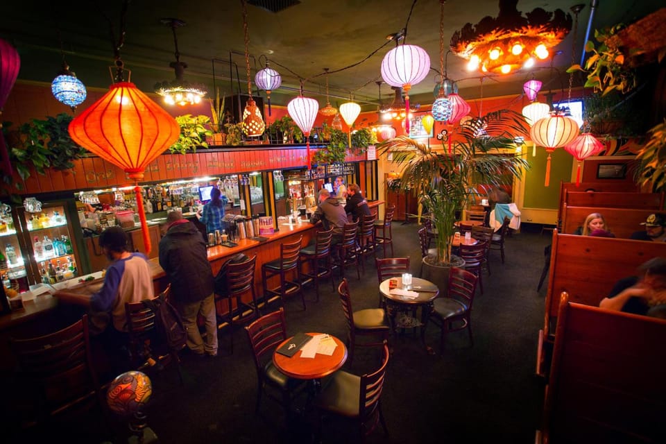 Bar/lounge