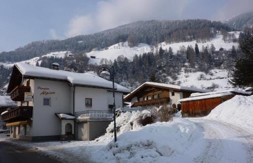 Pension Alpina Neustift Hotel in Neustift im Stubaital