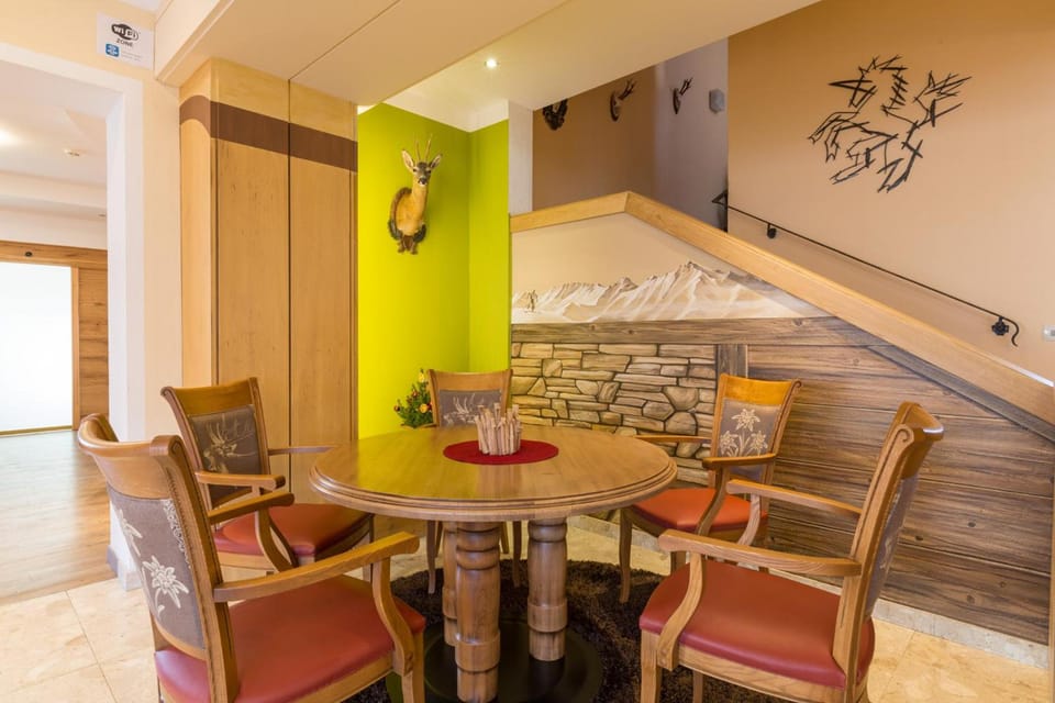 Hotel Schonegg Hotel in Seefeld