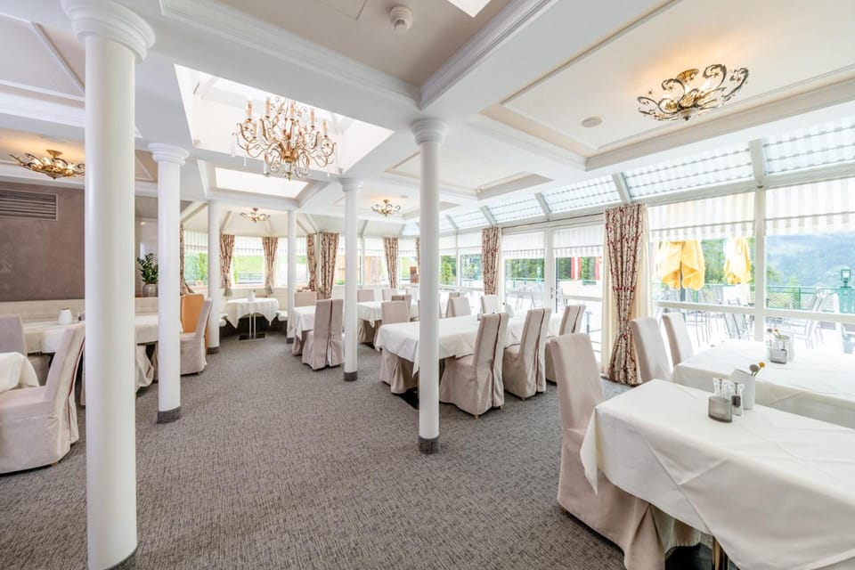 Ubergossene Alm Resort Hotel in Salzburgerland