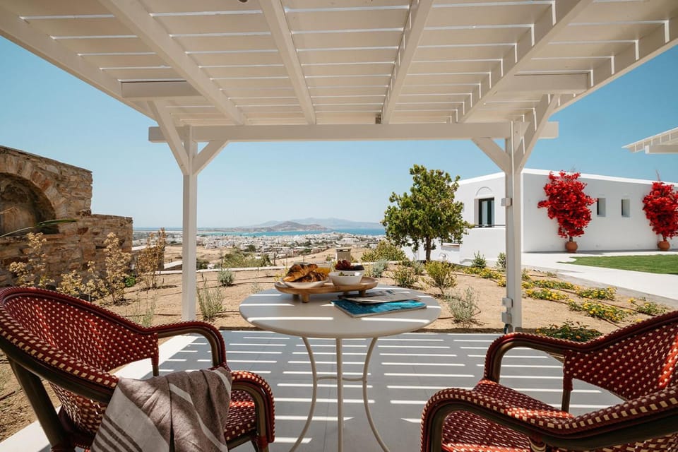 Paradisia Suites Apartment hotel in Naxos