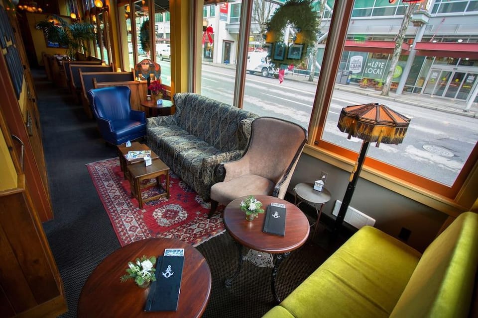 McMenamins Crystal Hotel Hotel in Portland