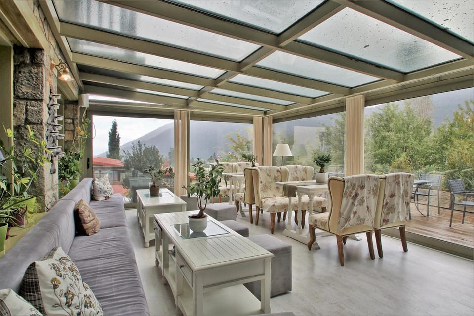 Boutique Hotel Skamnos Arachova Hotel in Greece
