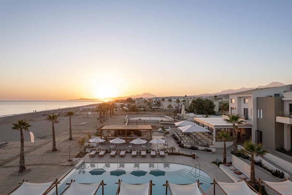 Iperion Beach Hotel Apartment hotel in Rethymno