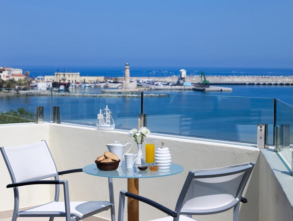 Kyma Suites Beach Hotel Hotel in Rethymno