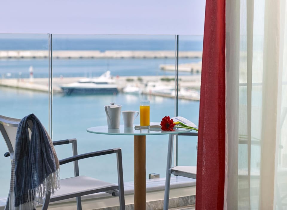 Kyma Suites Beach Hotel Hotel in Rethymno