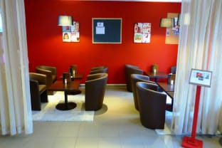 DC Hotel Charleroi Airport Hotel in Charleroi