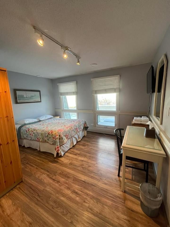 Laura's Lodge Inn in Saskatoon
