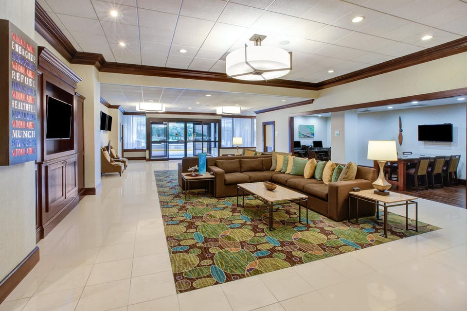 Holiday Inn National Airport/Crystal City By IHG Hotel in Crystal City