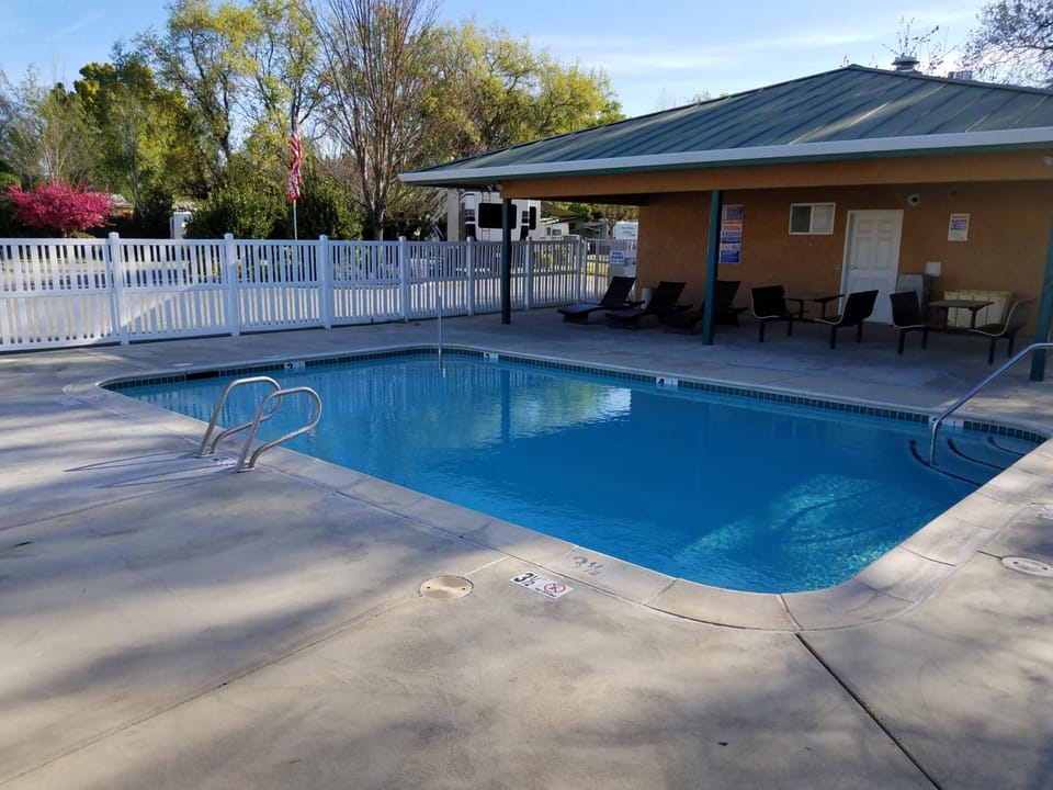 Gridley Inn & RV Park Motel in Sierra Nevada