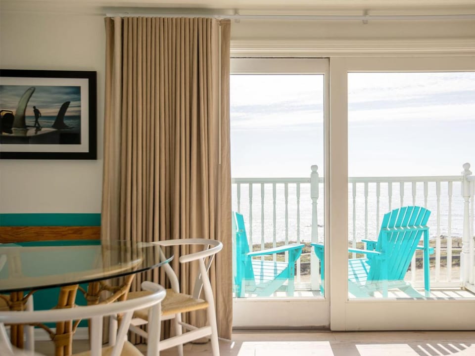 Cambria Beach Lodge Inn in Cambria