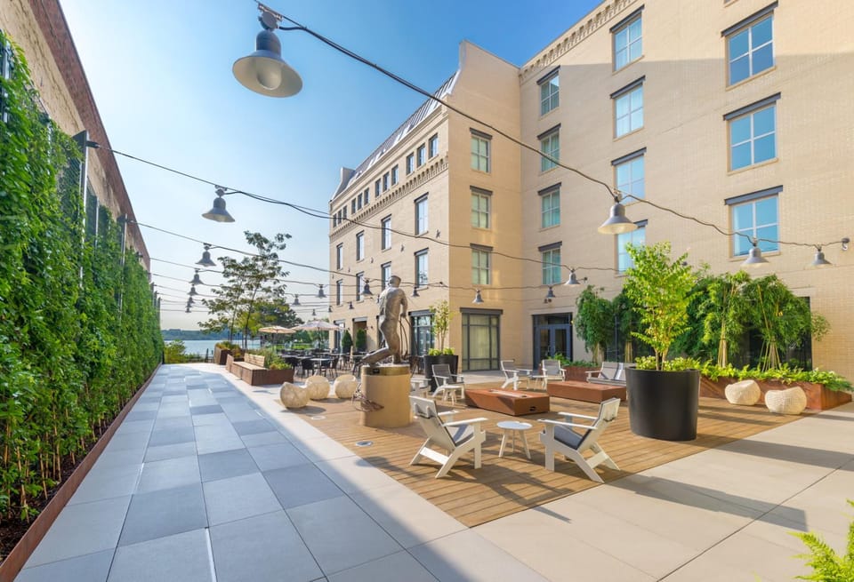 Hotel Indigo Old Town Alexandria By IHG Hotel in Alexandria