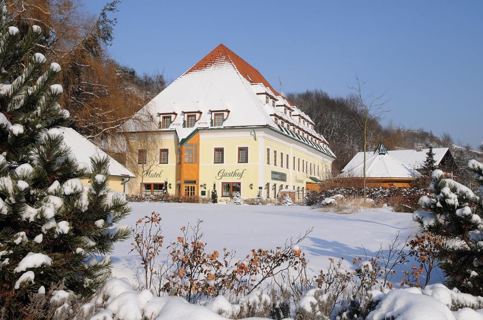 Landhotel Wachau - Bed and Breakfast Hotel in Austria
